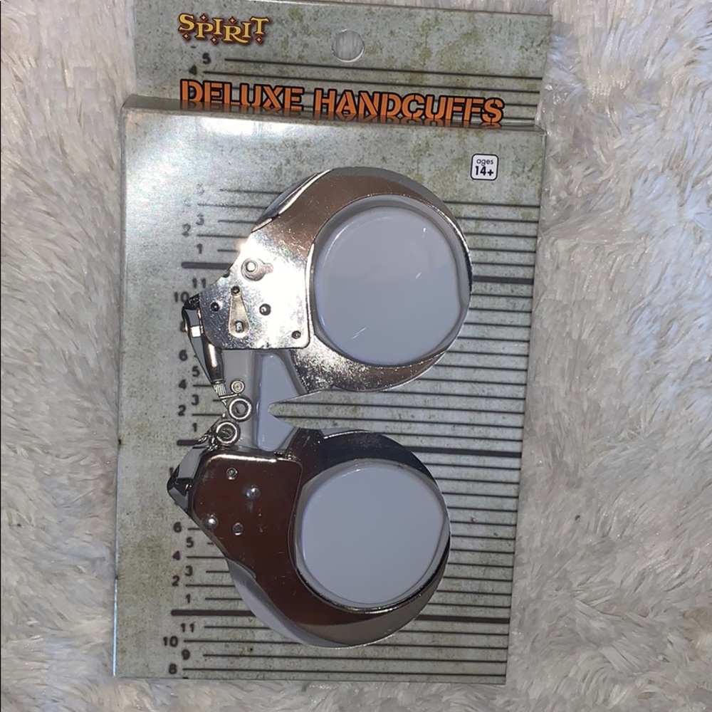 DELUXE HANDCUFFS